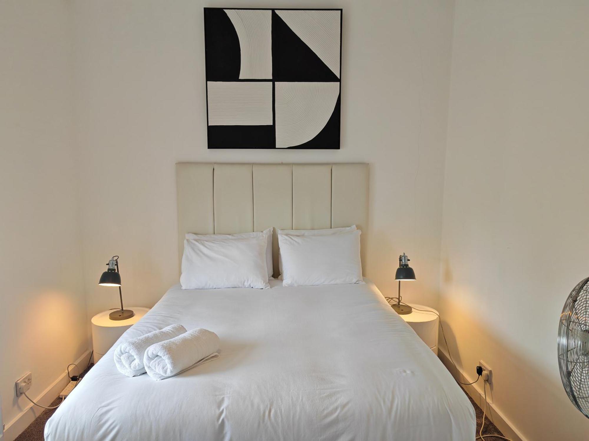 Garland Modern Park View Apartment, Hackney 4 Appartement