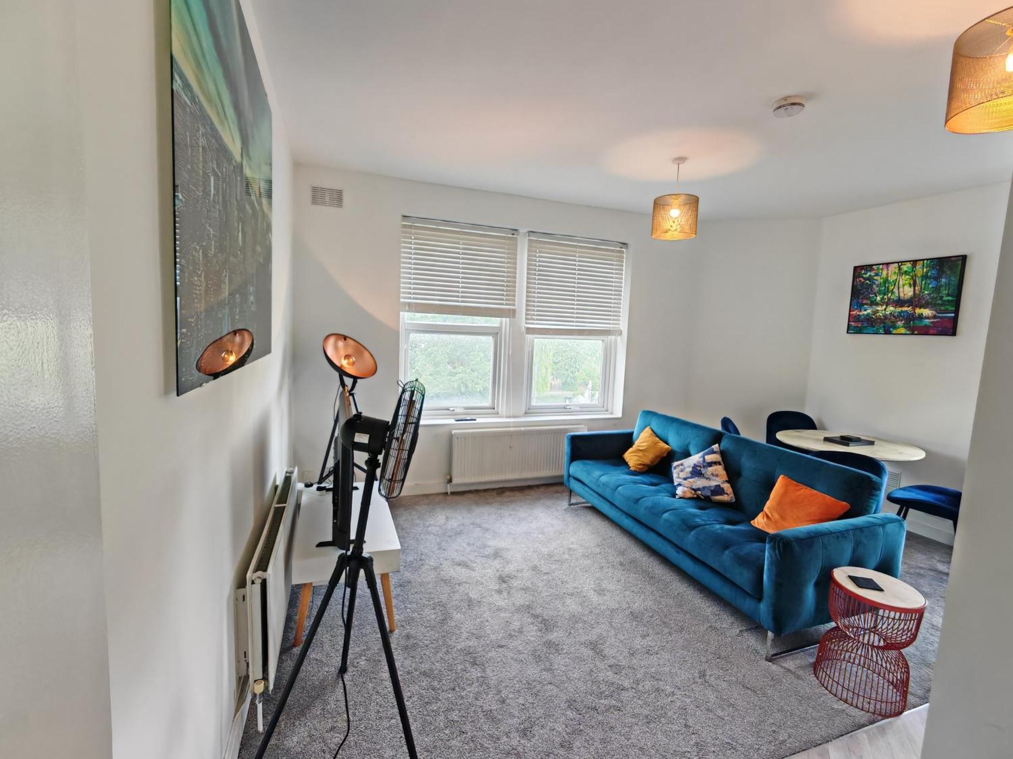 Garland Modern Park View Apartment, Hackney 4 Appartement
